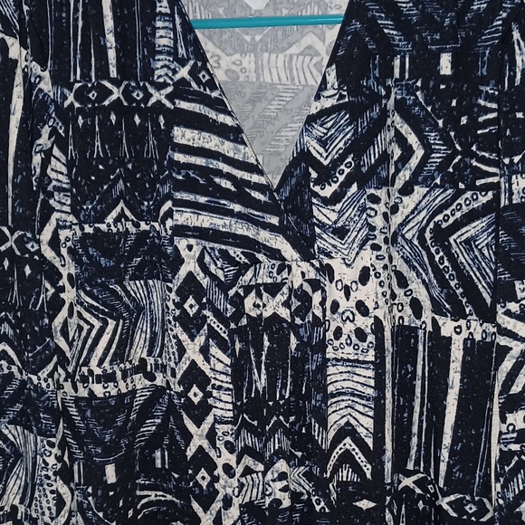 K Jordan Womens Long Sleeved Thigh Length Stretchy Blue Gray Black Tunic XL - Picture 2 of 5